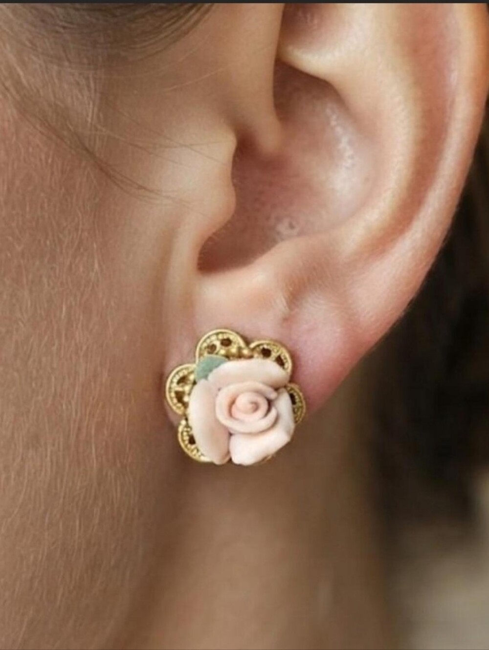 🌸Vintage Pink Rose Filigree Stud Earrings🌸OFFERS WELCOME✨️🎀